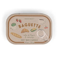 Paddywax Bistro Rosemary Thyme Tin Duftkerze 127g – Sardinendose mit Baguette-Motiv